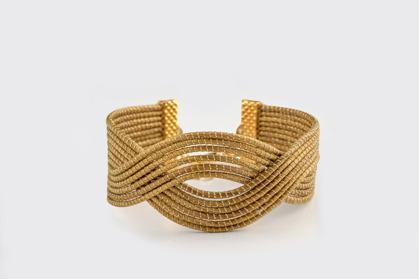 bracelet en or végétal au motif de vagues, fait main